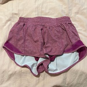 Lululemon hotty hot short 2.5